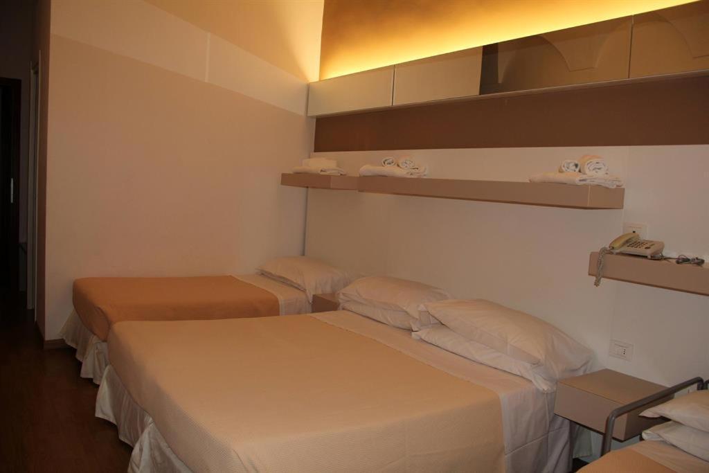 Hotel Melograno Spotorno Kültér fotó
